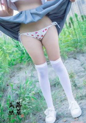 挤公交忘穿内裤被挺进H小说_午夜在线观看完整版